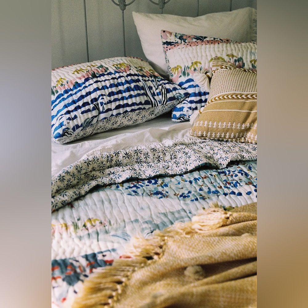 New Anthropologie 100% Cotton Voile Printed Quilt Collection Size King - Picture 5 of 12